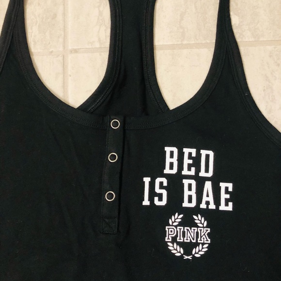 PINK RAZOR BACK TANK TOP- Size:: MED
Black/Wht W/ BUTTONS - Picture 3 of 6